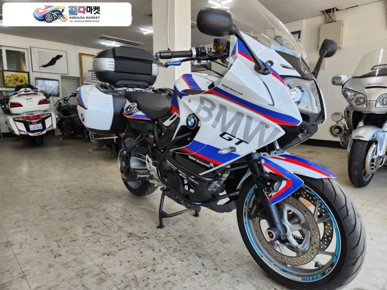 BMW F800GT 팔아봅니다.
