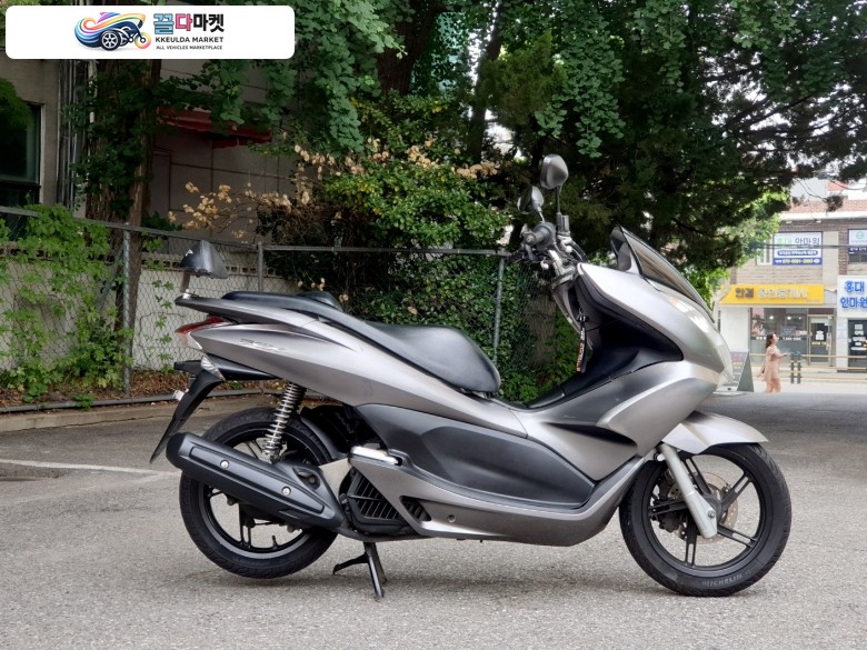 몽키바이크 - 11년식 혼다 PCX125FI (S+급!2인신조!무사고!3만8천실주행!점검완료!) 오토바이매입!대차가능!전국바이크매입!