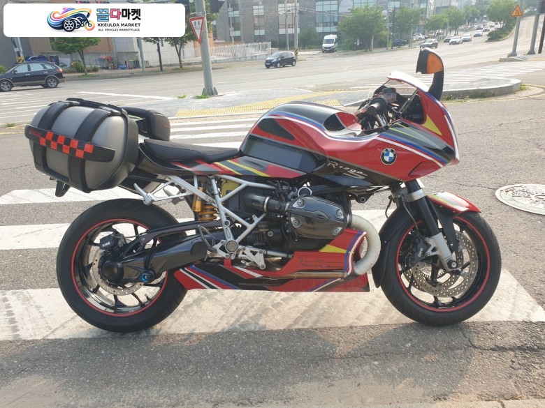 bmw 박서 레플리카 r1200s  올린즈서스  판매합니다
