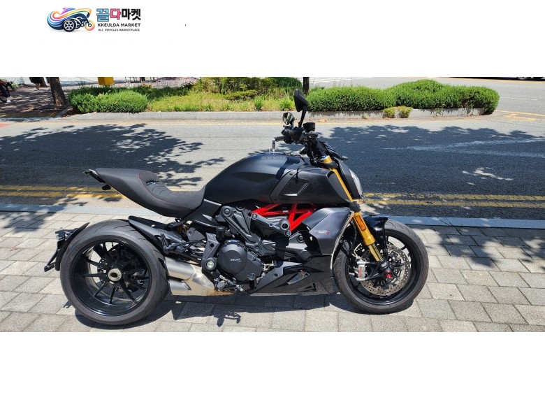 두가티 디아벨 1260S