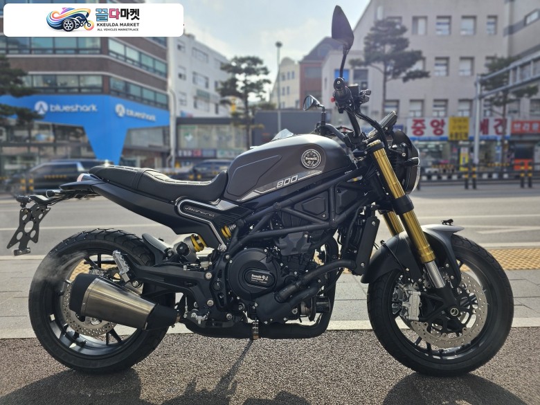 베넬리 레온치노 800 신차 300만원 할인 프로모션 판매 24개월 무이자, 대차 가능