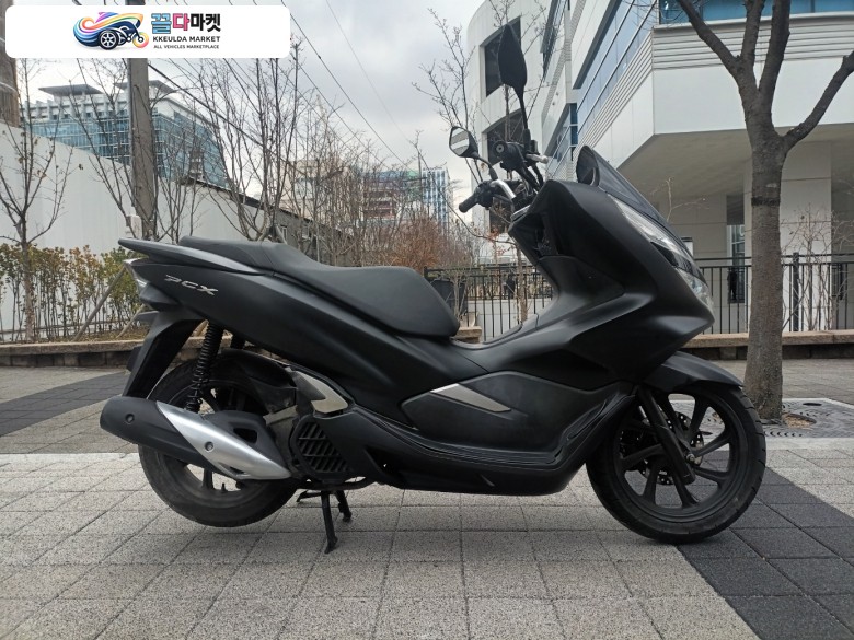 드라이브애드/DB-015/ 혼다 / 더뉴 PCX /20년식/ 10km(계기판 교체) /자체 할부 판매