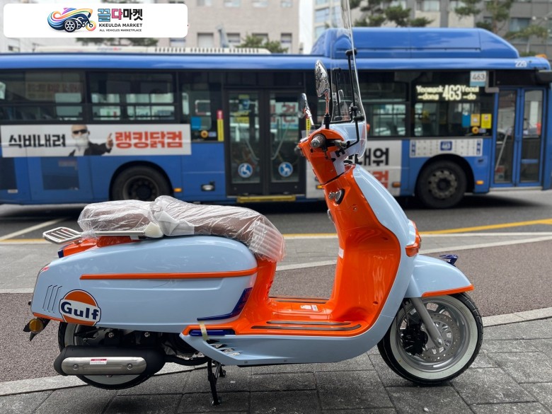 2024 빅토리아 니키125 걸프에디션 한정판 스마트키 풀컬러 LCD계기판 신차 판매