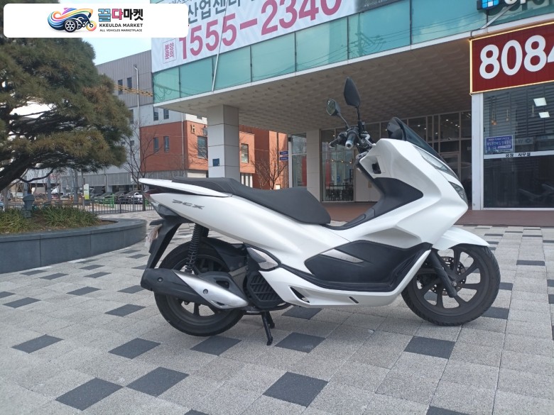 드라이브애드/DB-033/ 혼다 / PCX /19년식/ 4.7만km /자체 할부 판매
