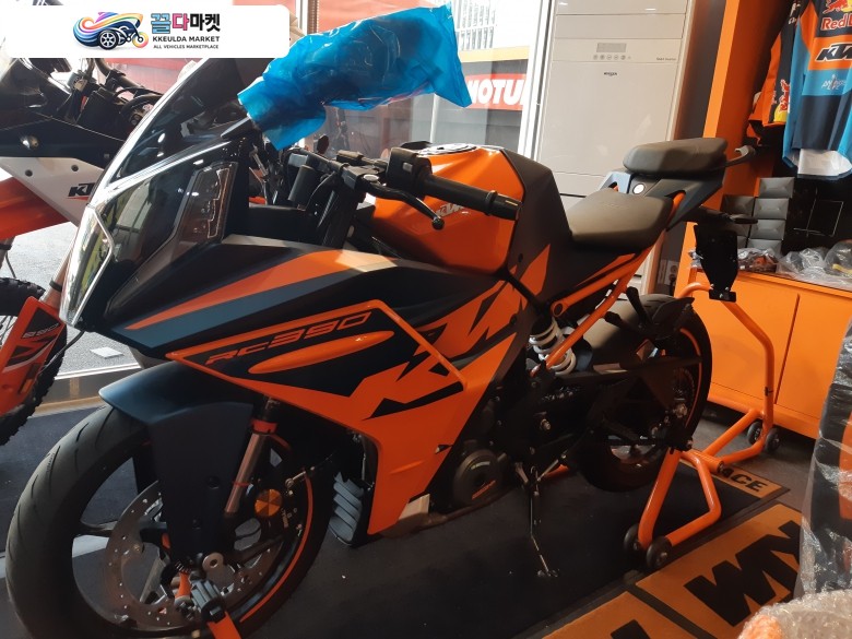 245만원할인~! 쿼터급 최강파츠 RC390 최장60개월할부가능