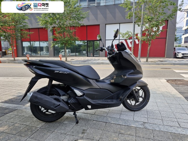 드라이브애드/DB-044/ 혼다 / PCX CBS /21년식/ 20,000km /자체 할부 판매