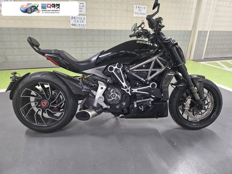 2019년식 DUCATI XDiavelS (풀튜닝!!풀배기구변)
