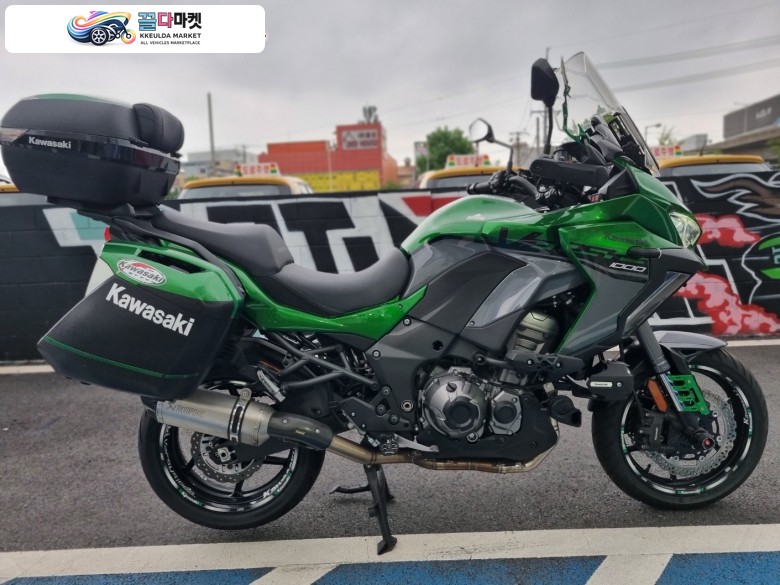 부산가와사키 중고매물 2019년식 26298km 상태좋은 버시스 1000 SE 풀옵션 유지중 제1금융권 현금할부 및 신용카드가능