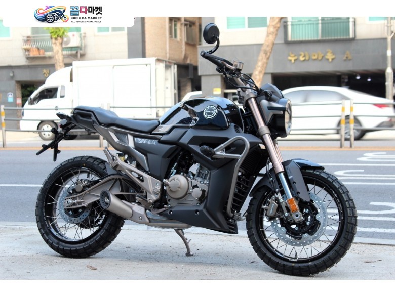 그리드. 엔트리급 최강 스펙 네이키드 6단미션 2채널ABS 수냉식 존테스G1 24개월 무이자 이벤트. 할부, 대차, 카드 환영. 전차종 고가 매입 매매 대차 전문