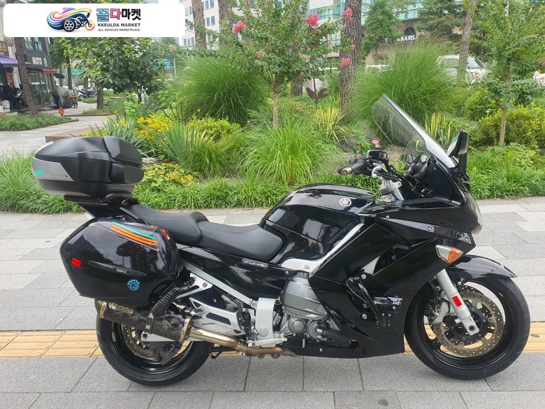 티바이크 2011년 잘 관리된 야마하 고속투어러 FJR1300 AS 블랙 판매합니다.  -카드-대차-할부- 가능