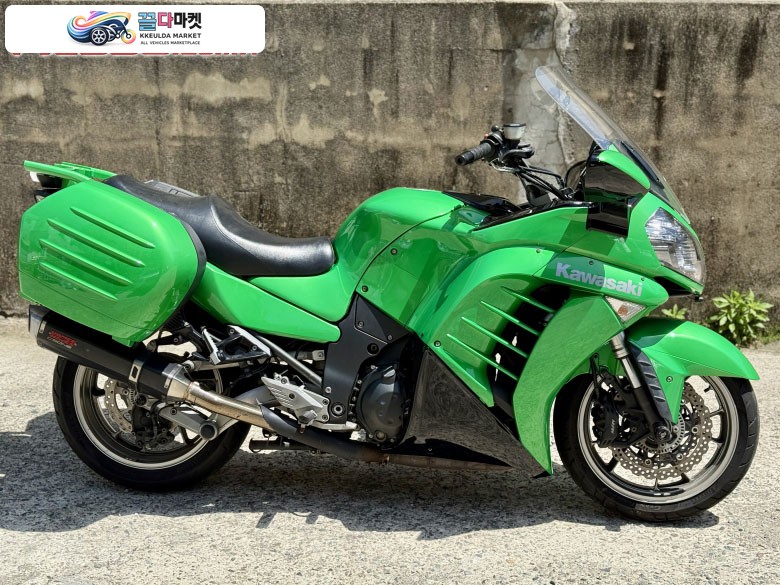 부산 가와사키 GTR1400