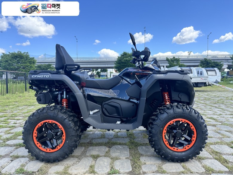 Cforce1000 투어링 신차 판매합니다.