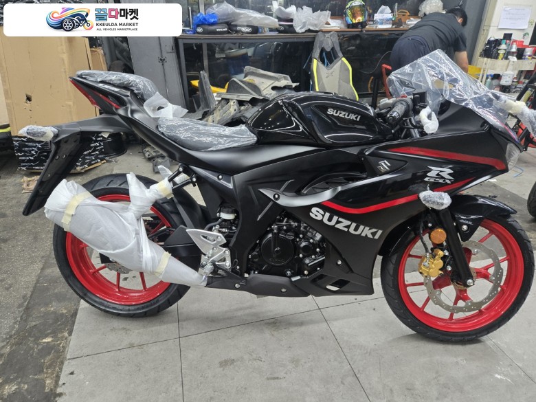 2024 GSX-R125 신차 판매합니다.