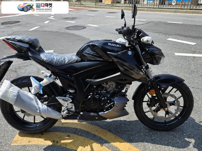 2024 Gsx s125 블랙 신차판매합니다. 매장보유 즉싵출고