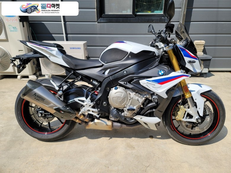 SLBIKE 2021년식 BMW S1000R 화이트 판매
