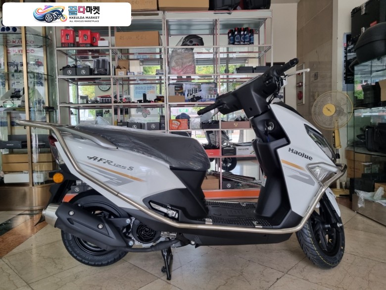 2025년형 하우주 AFR 125 S ABS 신차 판매합니다.