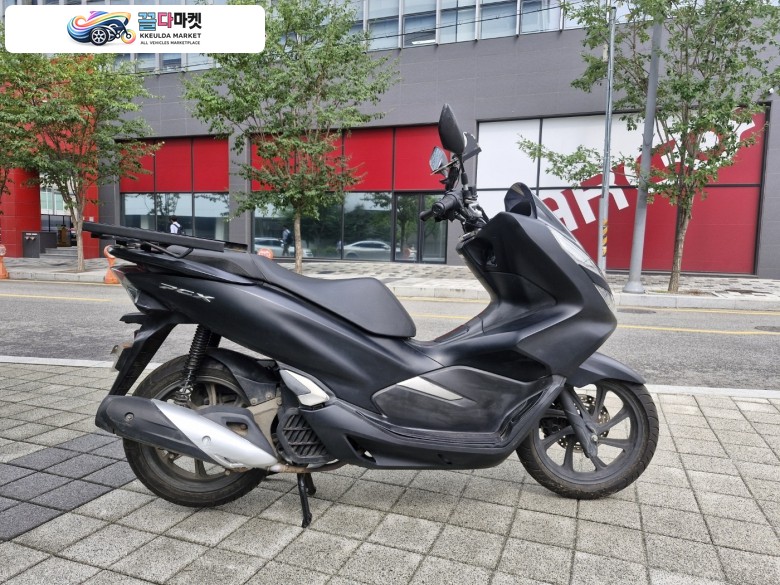드라이브애드/DB-059/ 혼다 / PCX /20년식/ 7.8만km /중고 오토바이 판매