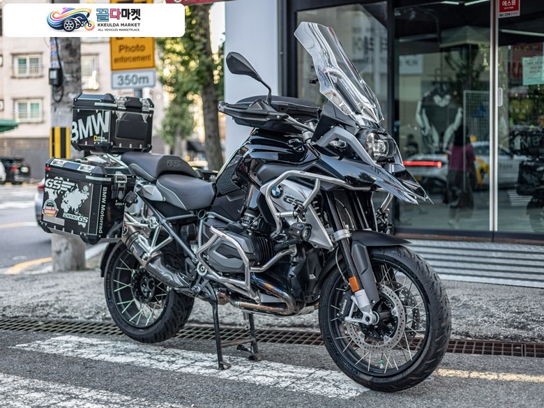2018 BMW R1200GS 기본 옵션 장착 33,000Km 무사고 1인 소유