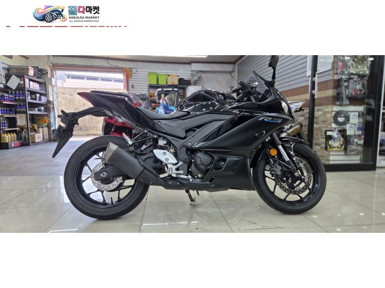 2023년식 신차급 YZF-R3 판매 합니다.