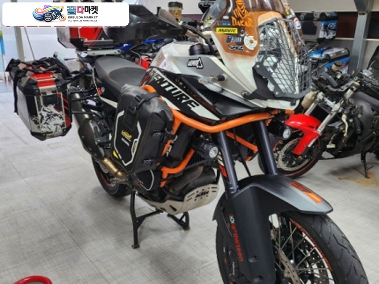 2015 KTM 1190 R 팝니다