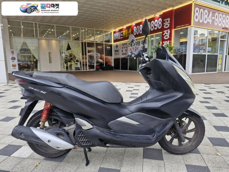 드라이브애드/DB-069/ 혼다 / PCX /18년식/ 6.2만km /중고 오토바이 판매