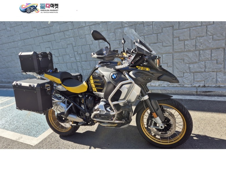 BMW  R1250GS  어드벤처 40주년 모델 신차급