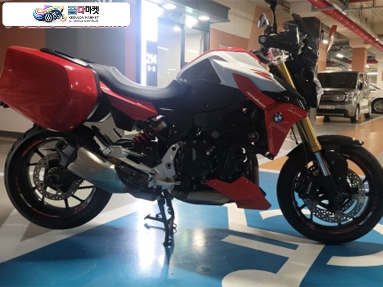 2020년식 F900R 팝니다