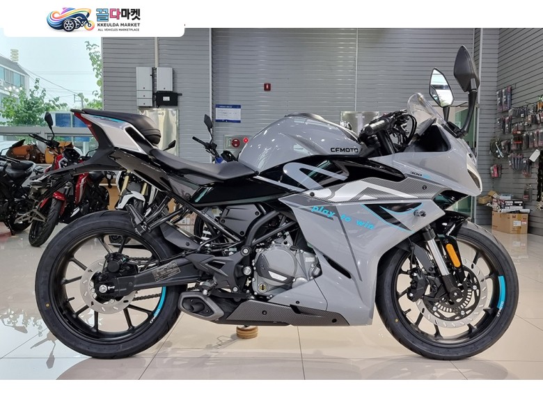 바이크월드 CF모토 신차 2023년 SR 300 그레이