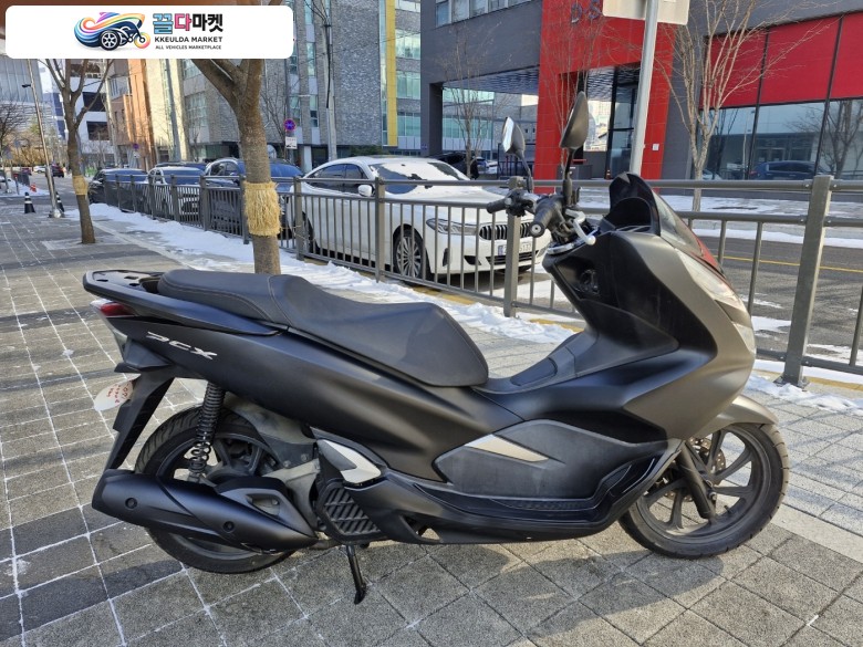 ▶▷드라이브애드/DB-077/ 혼다 / PCX /20년식/ 6.5만km /중고 오토바이 판매◁◀