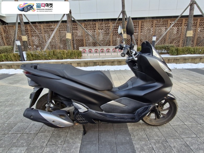 드라이브애드/DB-079/ 혼다 / PCX /20년식/ 5.5만km /중고 오토바이 판매