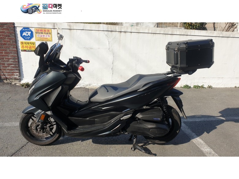 혼다포르자350cc2024년식분양합니다