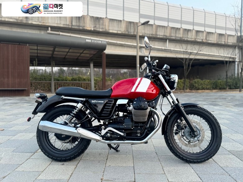 다산 모토겔러리 모토구찌 v7 스페셜 abs 2015년식판매 합니다.