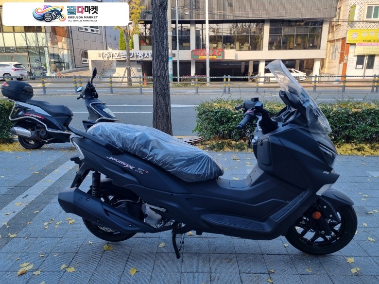 동래구 서원모터스 SYM 조이맥스Z+300
