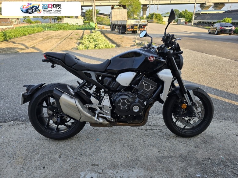 혼다cb1000r 무사고