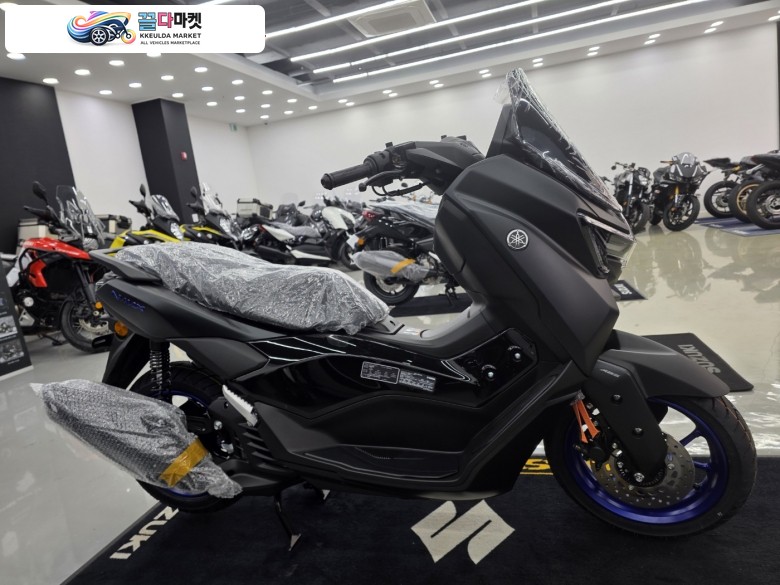-진주신평오토바이-  -야마하 NMAX125 (ABS)-  - 2025년식 신차-  - 메탈검회색-