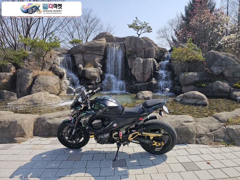 가와사키 z800