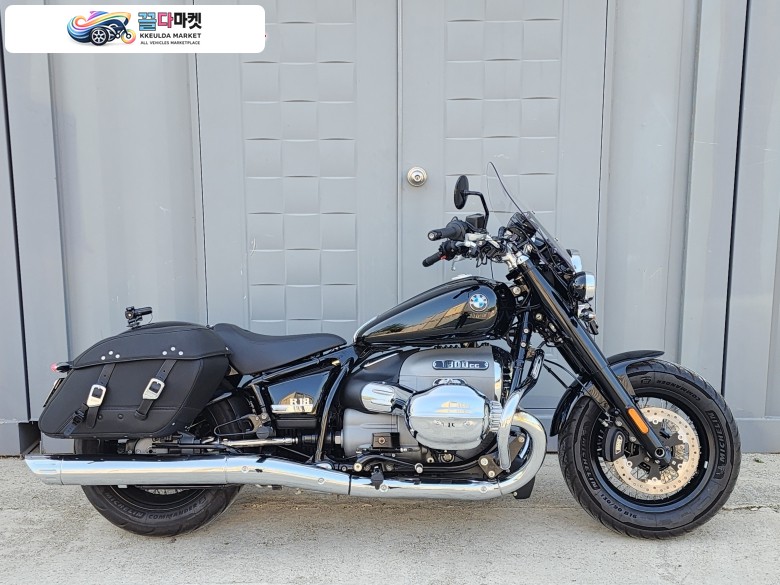 대전 BMW R18C 크롬옵션 판매합니다.