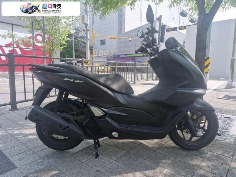 ▶▷드라이브애드/DC-004/ 혼다 / PCX ABS /21년식/ 5.4만km /중고 오토바이 판매◁◀