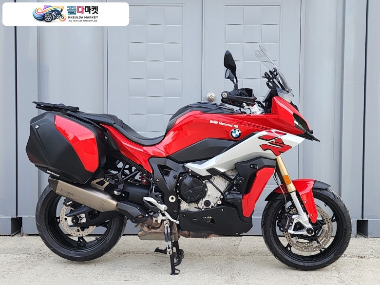 BMW S1000XR 준 A급 신조차량 좋은 가격에 판매합니다