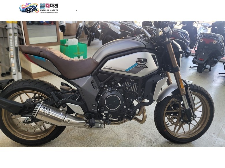 CF 모토 (CLX-700 CC) 헤리티지 특판 이벤트 판매실시 합니다.