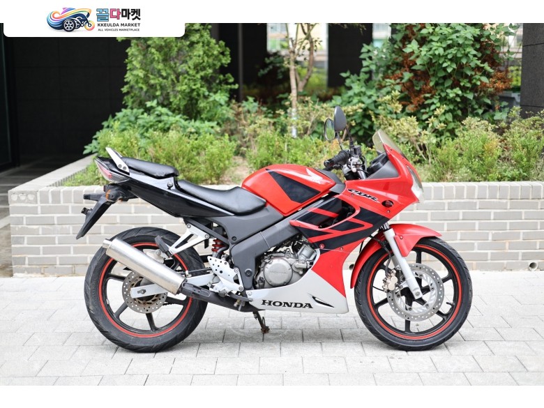 혼다 CBR 125 R
