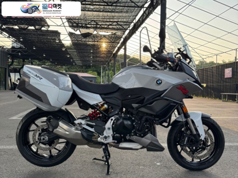 BMW F900XR 24년식 보냅니다.
