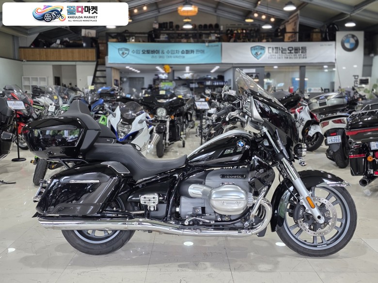 다파는 오빠들 23년 BMW R18TC 최저가 판매합니다^^ 대차 할부 리스 카드 매입 모든게 가능합니다^^