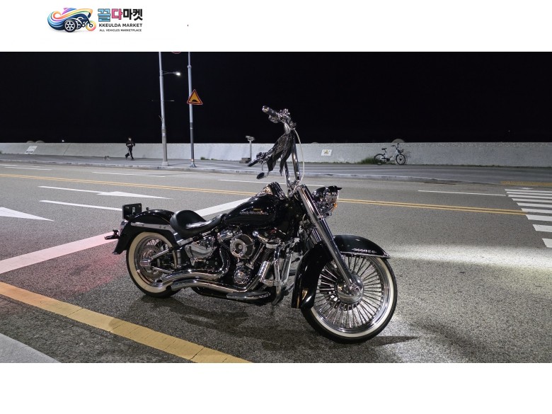 할리데이비슨 소프테일디럭스107 풀크롬