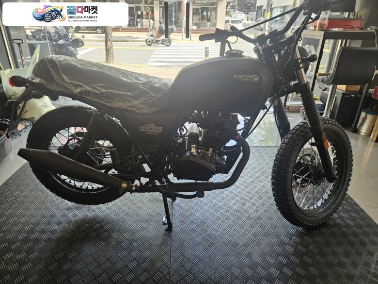 (신차)브릭스톤 펠스버그 125 ABS