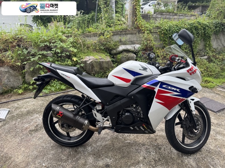 CBR125R판매합니다