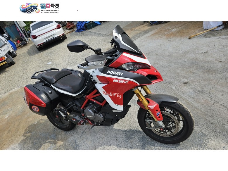 두가티 멀리스트라다 1260 파이커스 피크