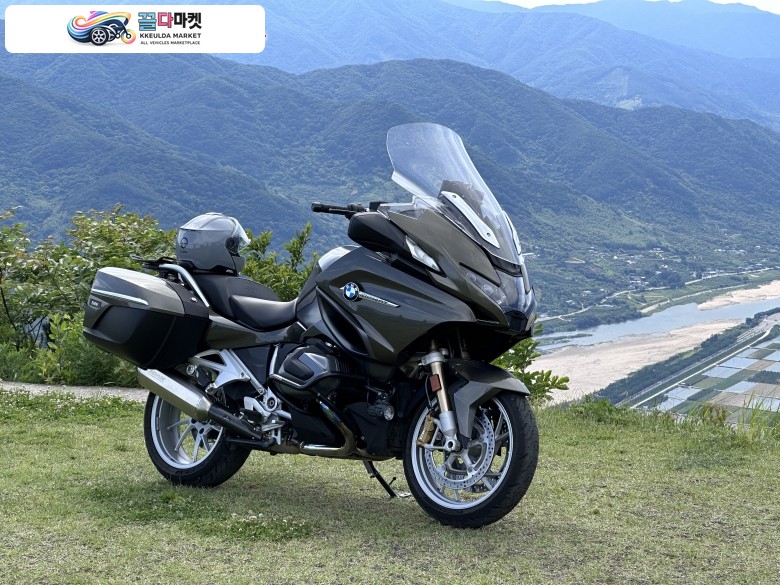 2021 R1250RT 엘레강스 판매 및 2022이후 티맥스와 대차 가능