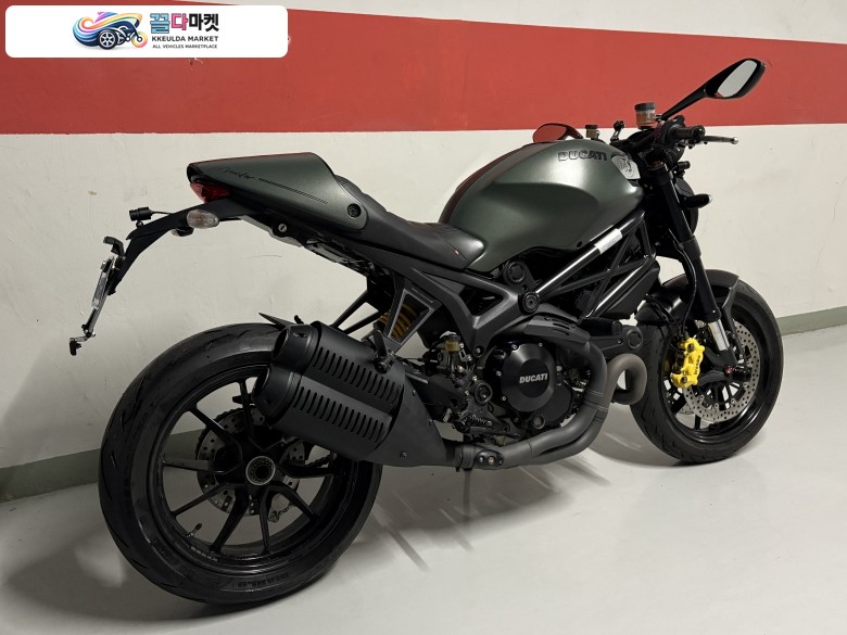 몬스터 1100 EVO 디젤