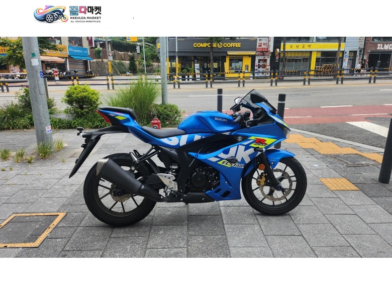 형춘모터스 23년식 4099km GSX125-R ABS 판매합니다.